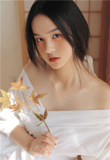 草莓榴莲绿巨人老司机香蕉茄子大全安卓免费版 V2.3.15